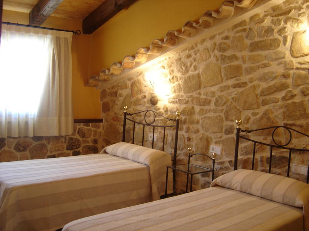 Hostal Casa Laure Y Mª Jose Arens de Lledo Luaran gambar