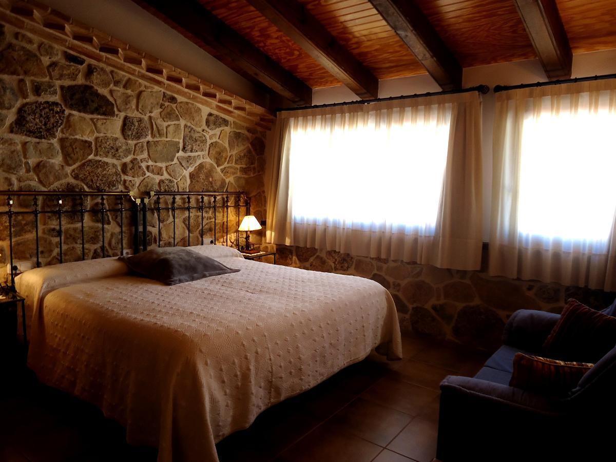 Hostal Casa Laure Y Mª Jose Arens de Lledo Luaran gambar